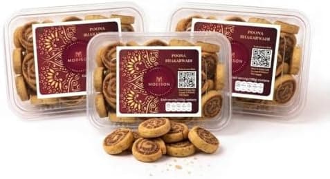 BalGokul Foods Poona Bhakarwadi Indian Namkeen Crispy Maharashtrian 540g