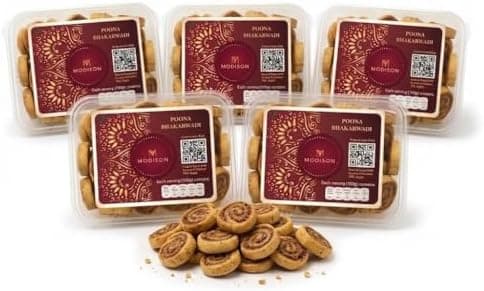 BalGokul Foods Poona Bhakarwadi Indian Namkeen Crispy Maharashtrian 900g